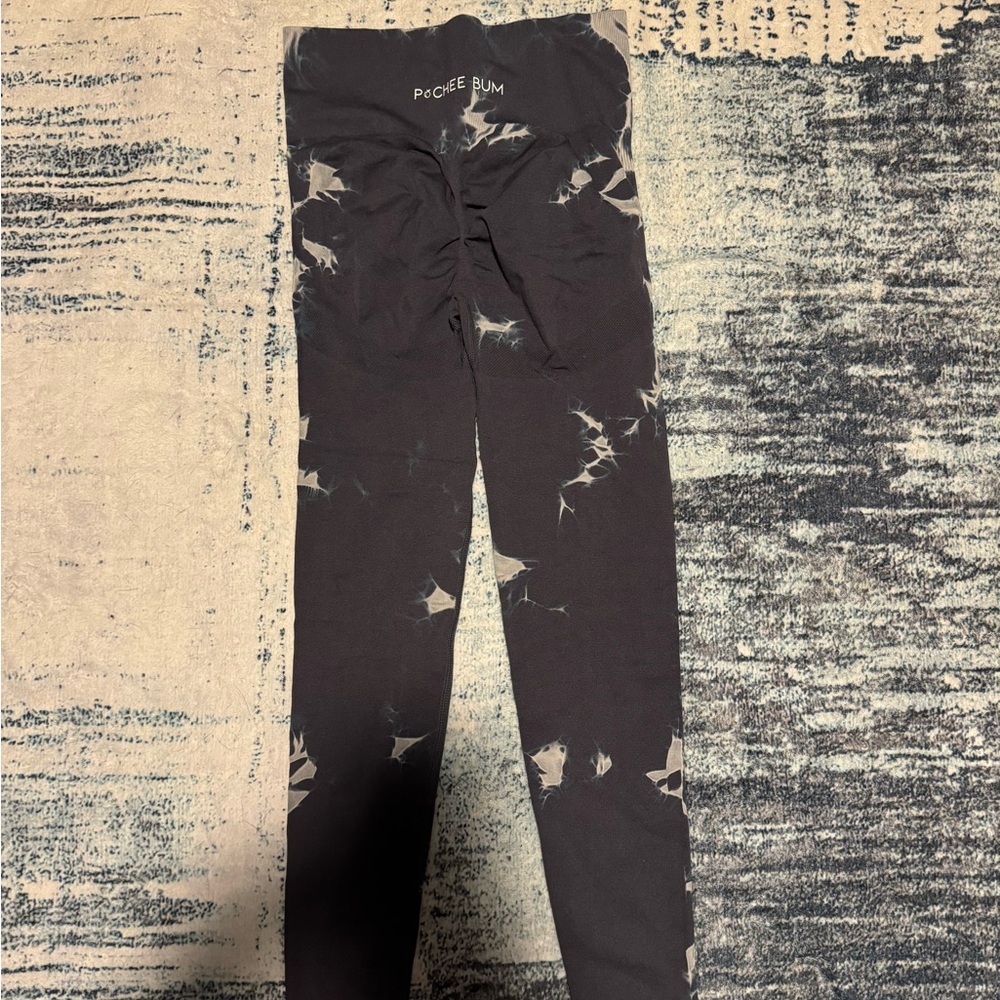 Scrunch booty marble leggings
